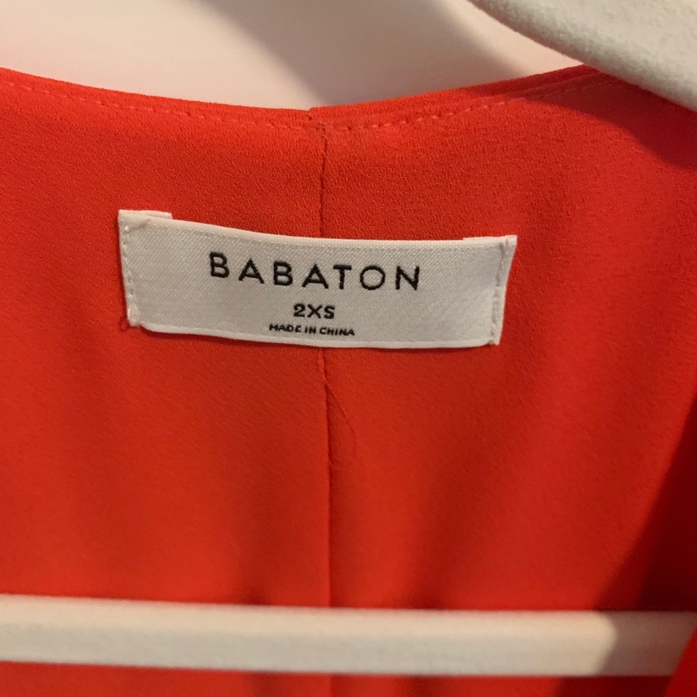 Excellent condition aritzia coral wrap dress